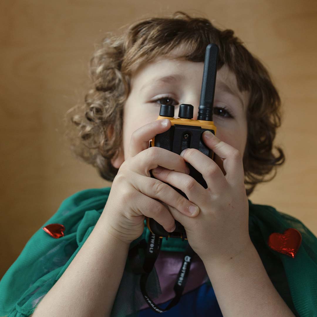 kidywolf kidytalk walkie talkie - groen mosterd