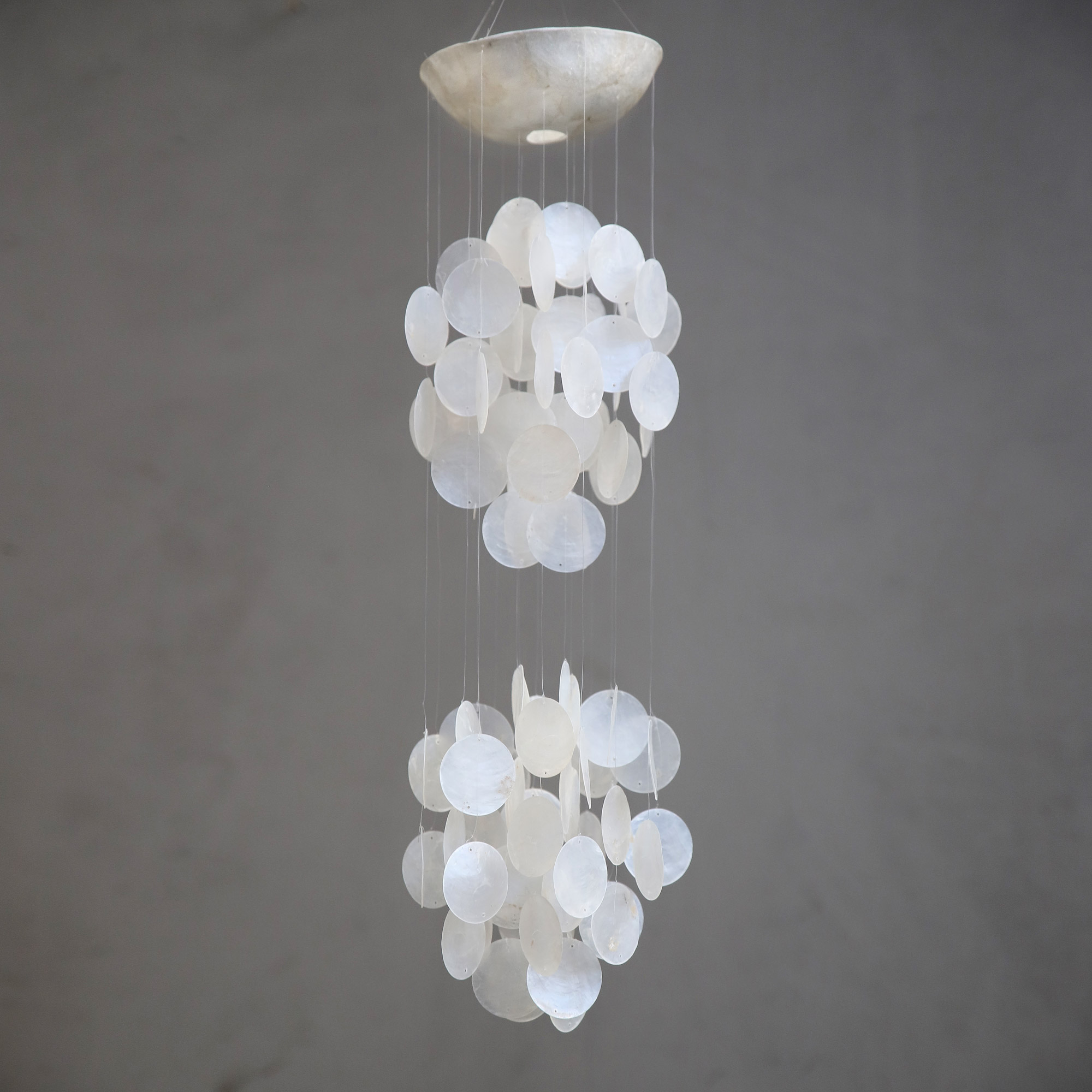 Windspiel 'Cup', Perlmutt weiß, H ca. 60 cm, Ø ca. 20 cm günstig bestellen