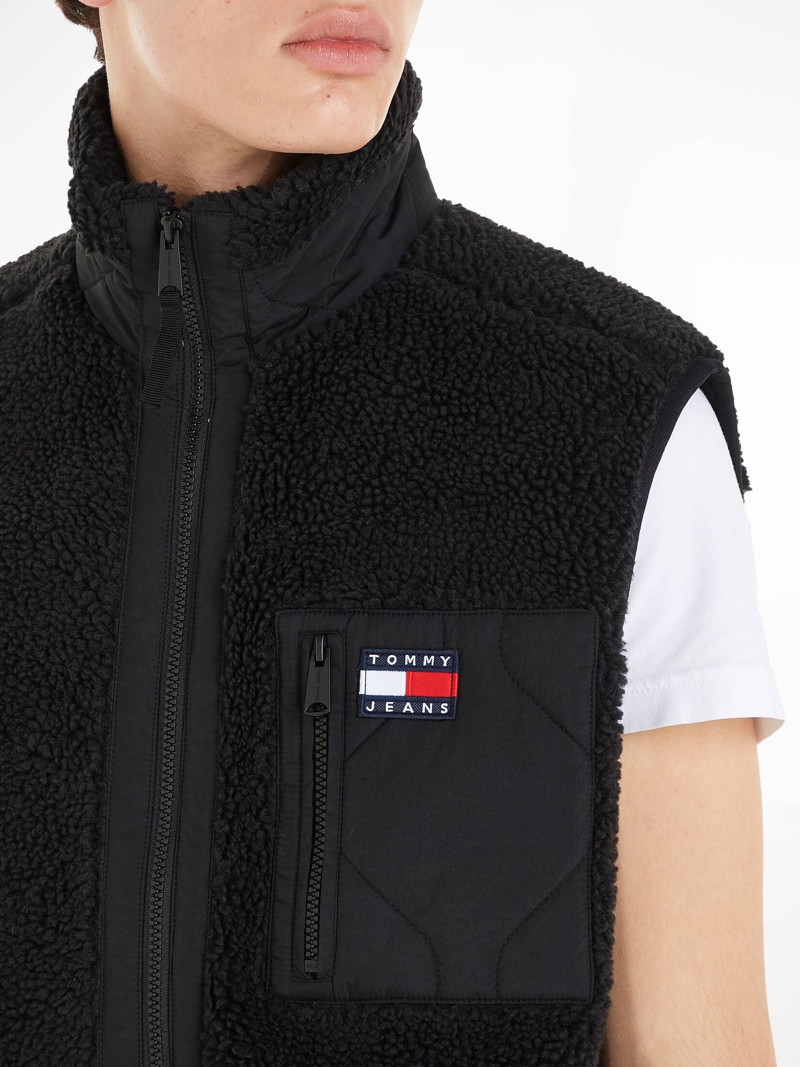Tommy Jeans| Herren Weste MEDIA SHERPA