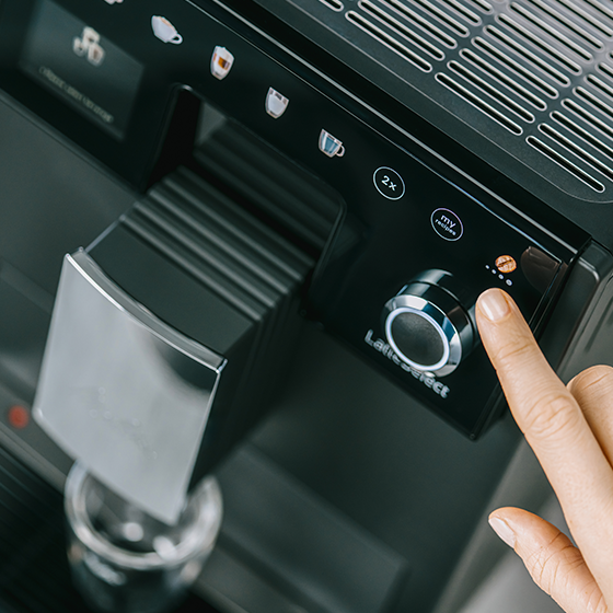 LatteSelect|Kaffeevollautomat Mattschwarz
