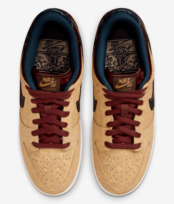 Nike SB Dunk Low Pro Schuh (celestial gold black)