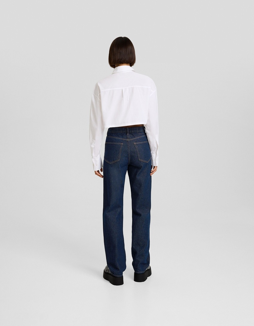 calça jeans de corte reto