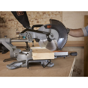BLACK DECKER 2100W 254mm afkort- en verstekzaag BES710-QS