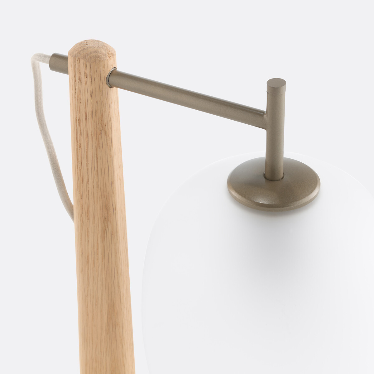 LA REDOUTE INTERIEURS<br>Candeeiro de mesa em carvalho e vidro fosco, Navida