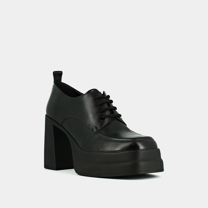 Derbies à plateformes et bouts carrés  en cuir noir