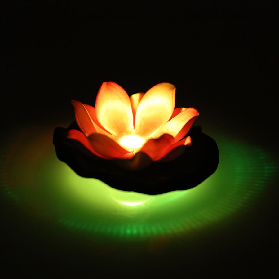 Schwimmende Lotusblüte mit LED Farbwechsler 10cm