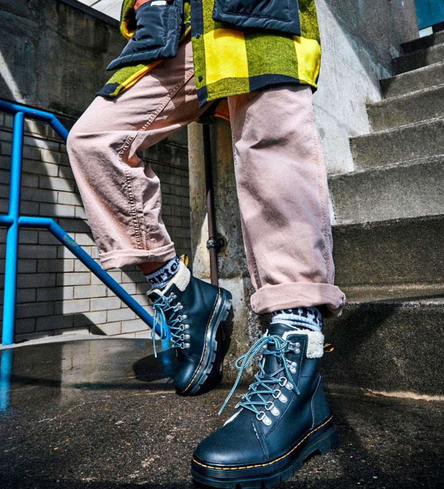 Botas Dr. Martens 1460 Serena em couro com gola sintética, pretas
