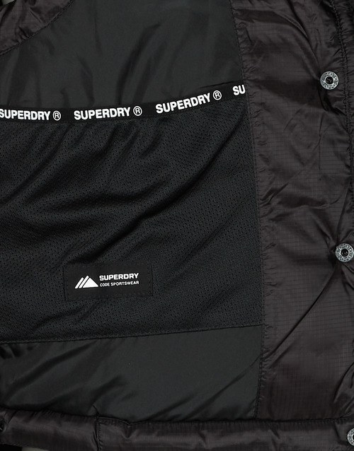 Superdry - CODE MTN SPORT GILET - Black
