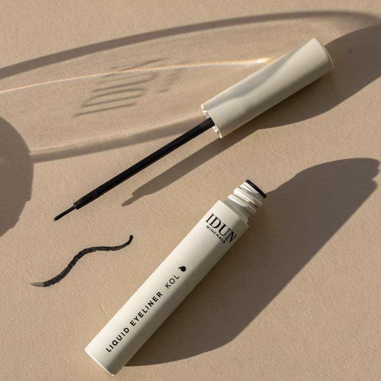 IDUN Minerals Liquid Eyeliner Kol 5,5ml