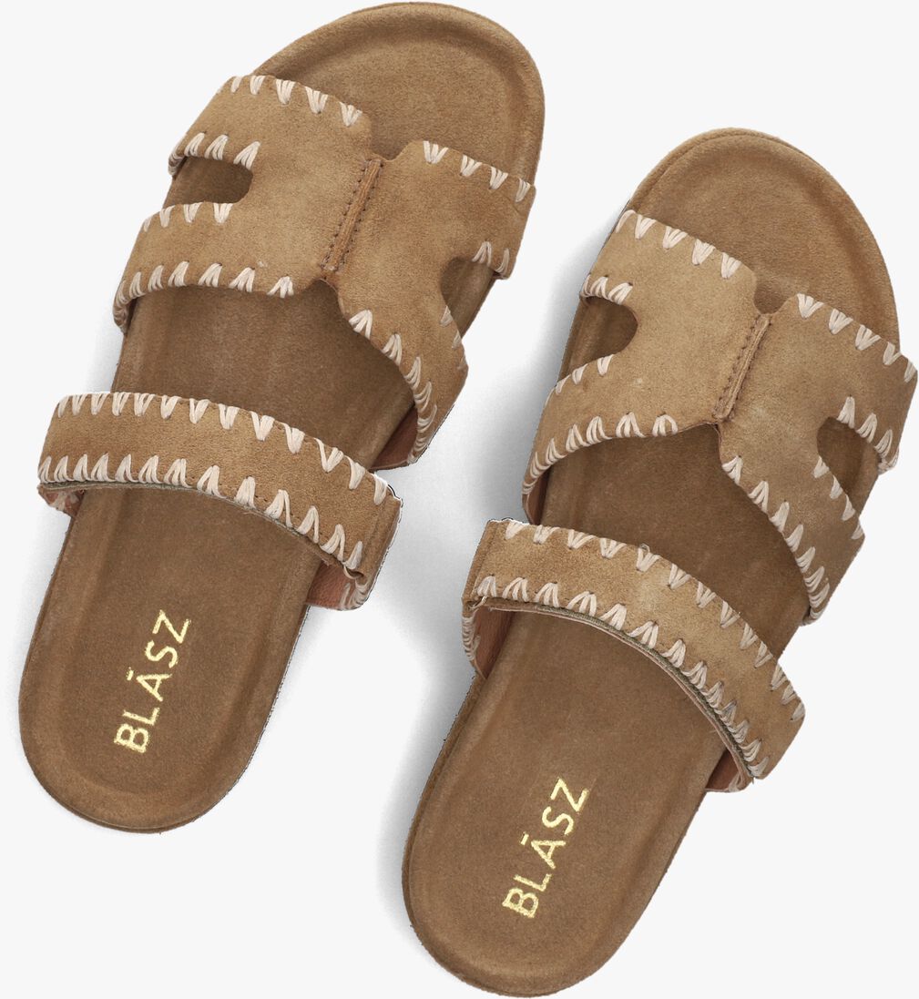 beige blasz slippers mag-57