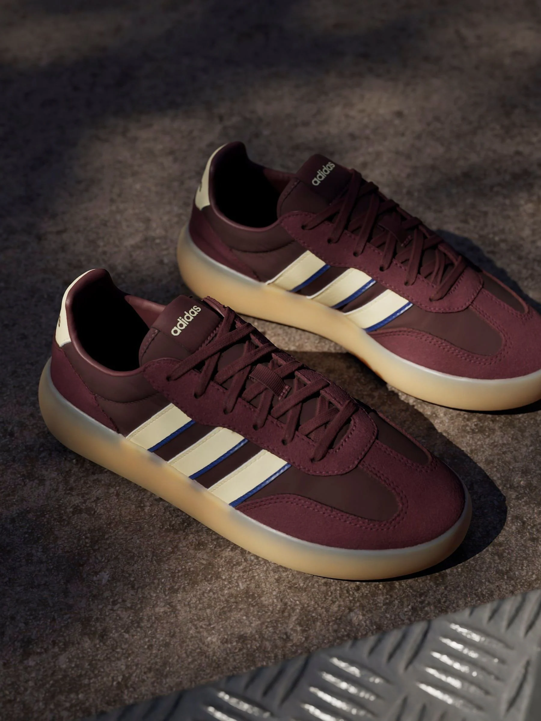 Rood - adidas Barreda Decode sneakers