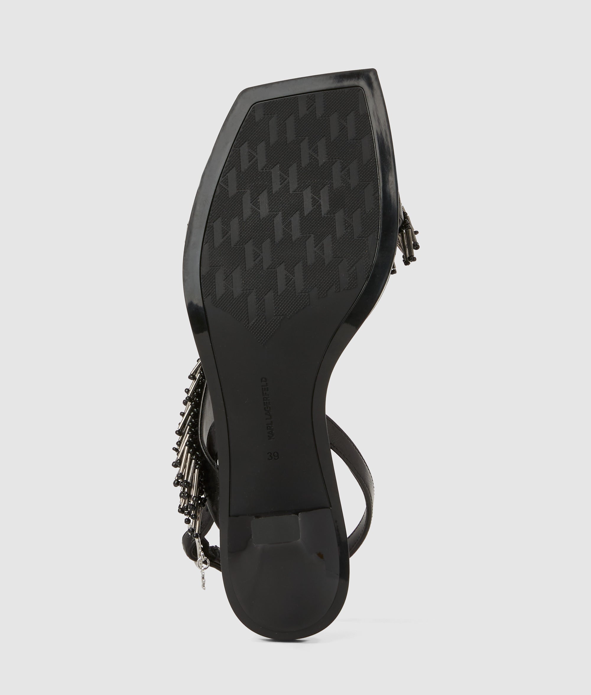 Karmel slingbacks met franje en hak