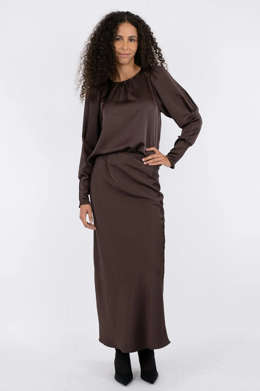 Neo Noir Vicky Heavy Sateen Skirt 159588 dark brown