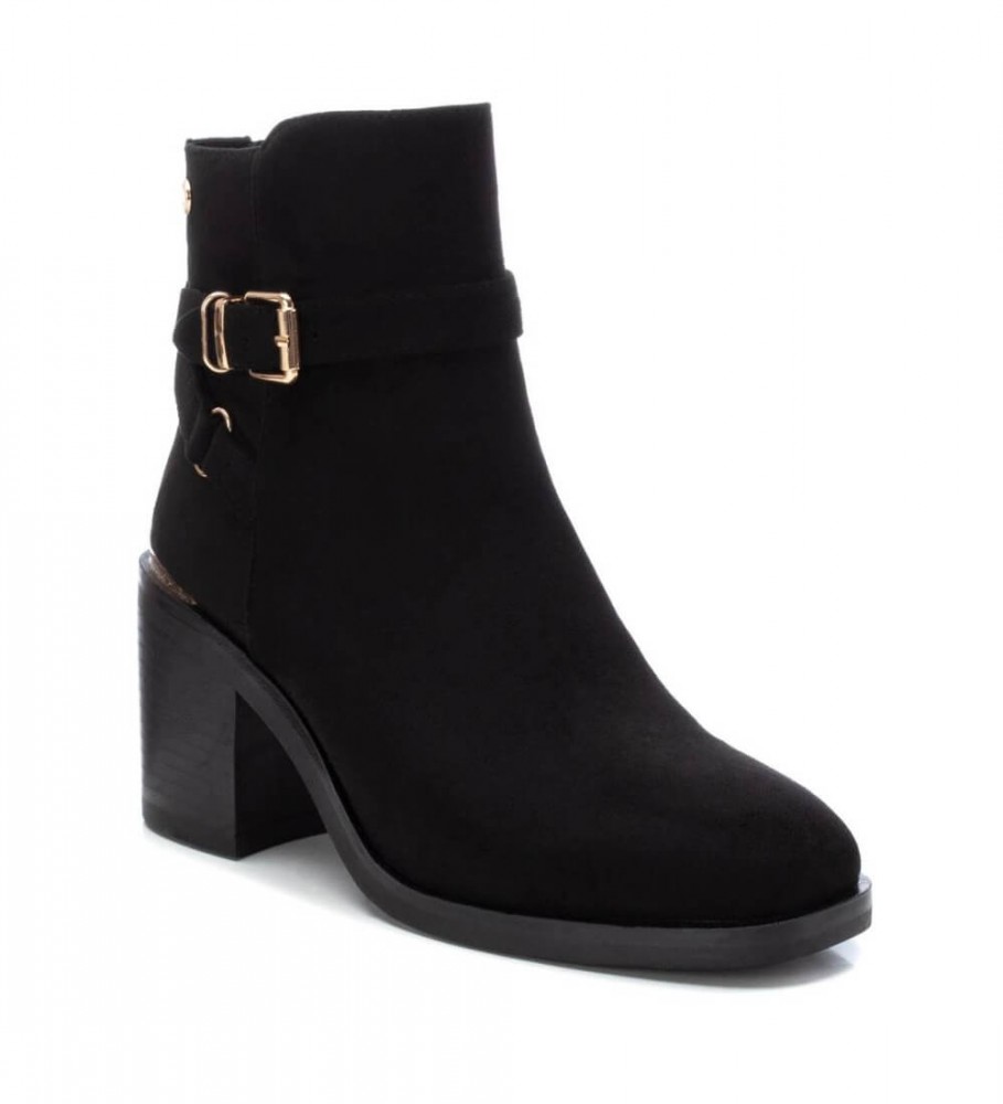 Botas de cano curto Xti 141735 pretas - Altura do salto: 7 cm -