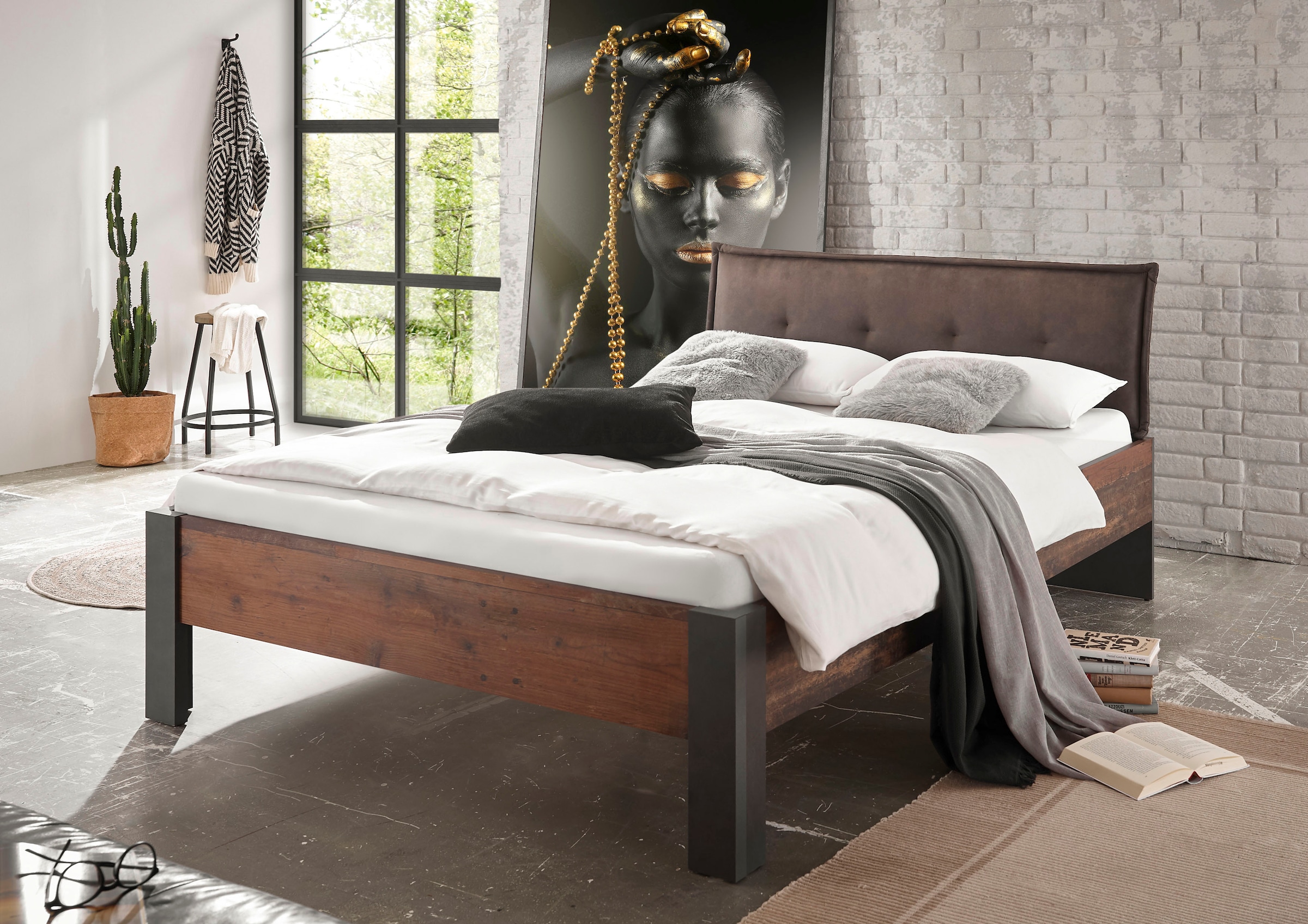 Home affaire Einzelbett »BROOKLYN Bett im Industrial Design, Bettgestell, Bettrahmen« Gepolstertes Kopfteil, Liegefläche 140 x 200 cm
