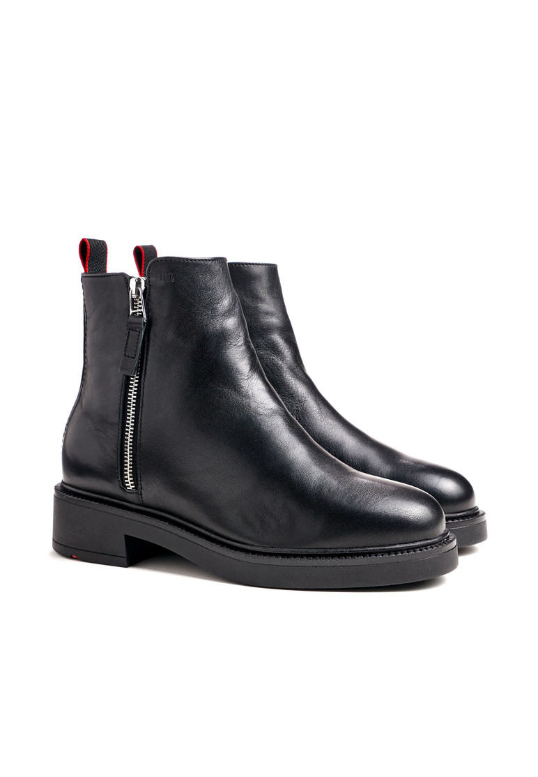 STIEFELETTE Schwarz