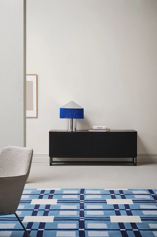 LYCKEBY tv-benk 42x140 cm
