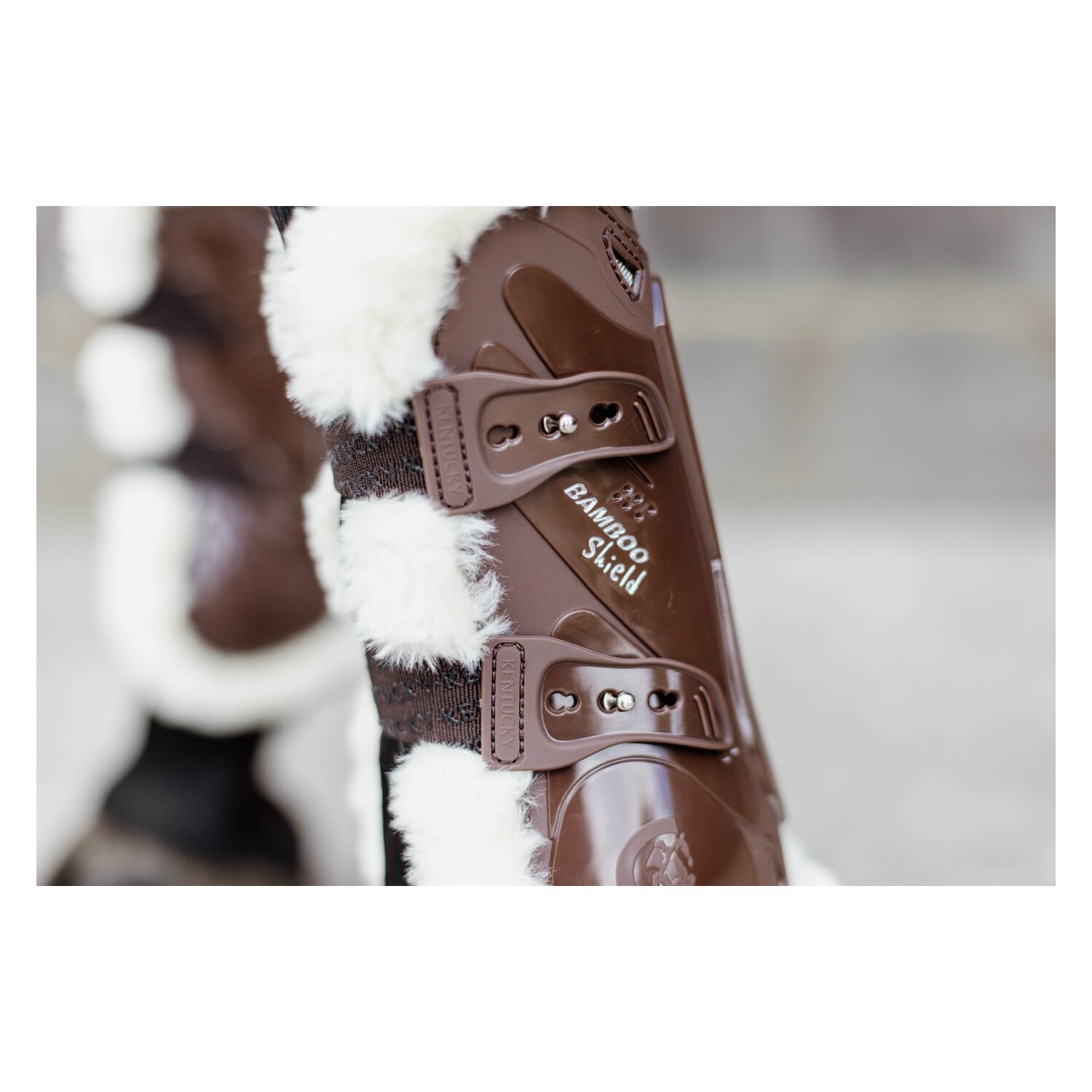 KENTUCKY Springgamaschen Vegan Sheepskin Bamboo Shield, für Vorderbeine - brown