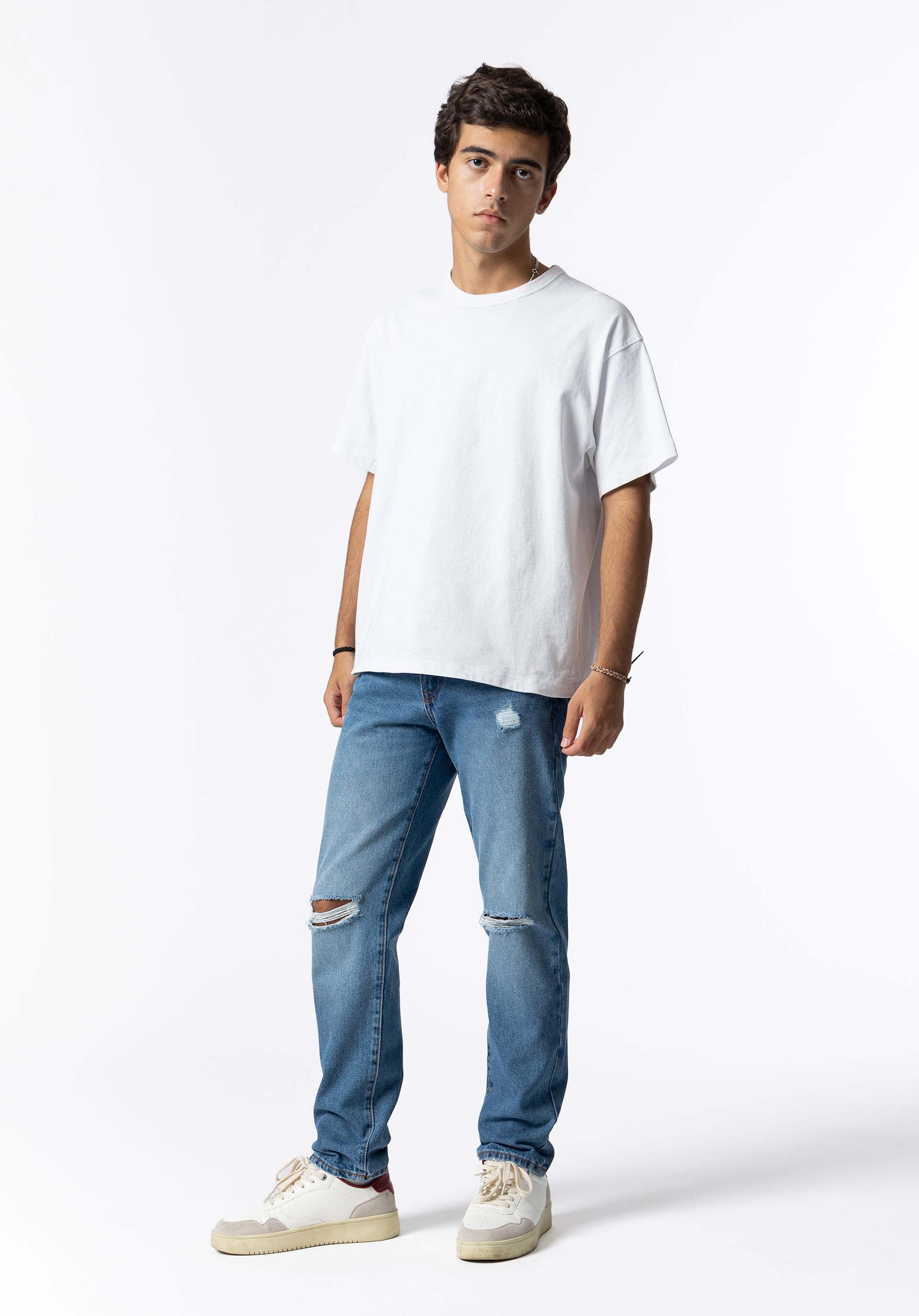 Jeans Relaxed Fit com Rasgões