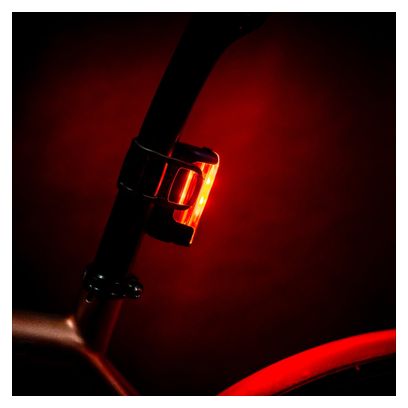 Éclairage Arrière Lezyne Strip Drive Pro 400  Noir