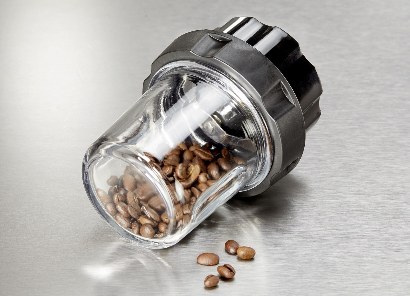 Multifunktions-Standmixer mit Kaffeemühlen-Aufsatz