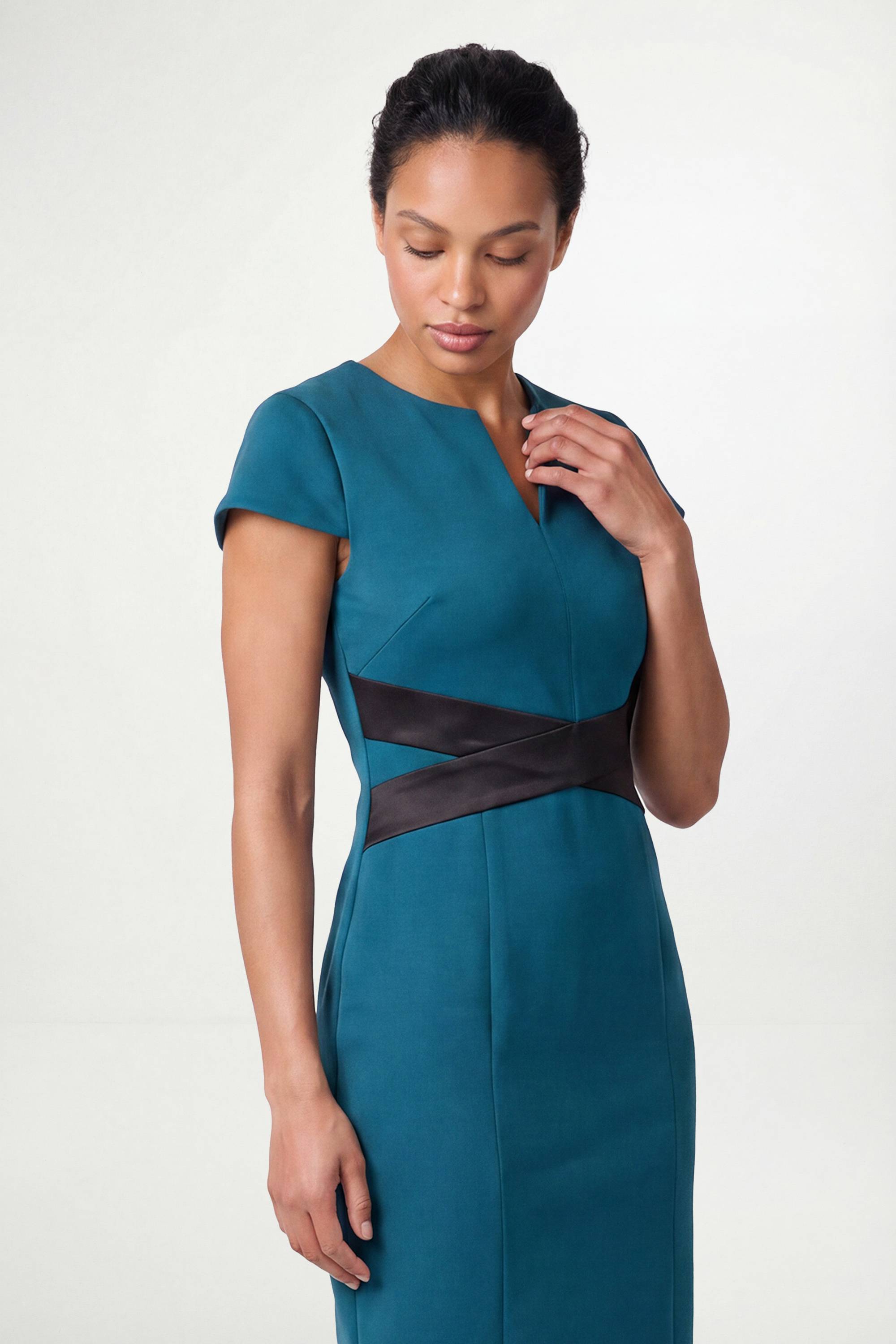 Wallis Robe Midi Portefeuille En Crêpe Scuba Petite