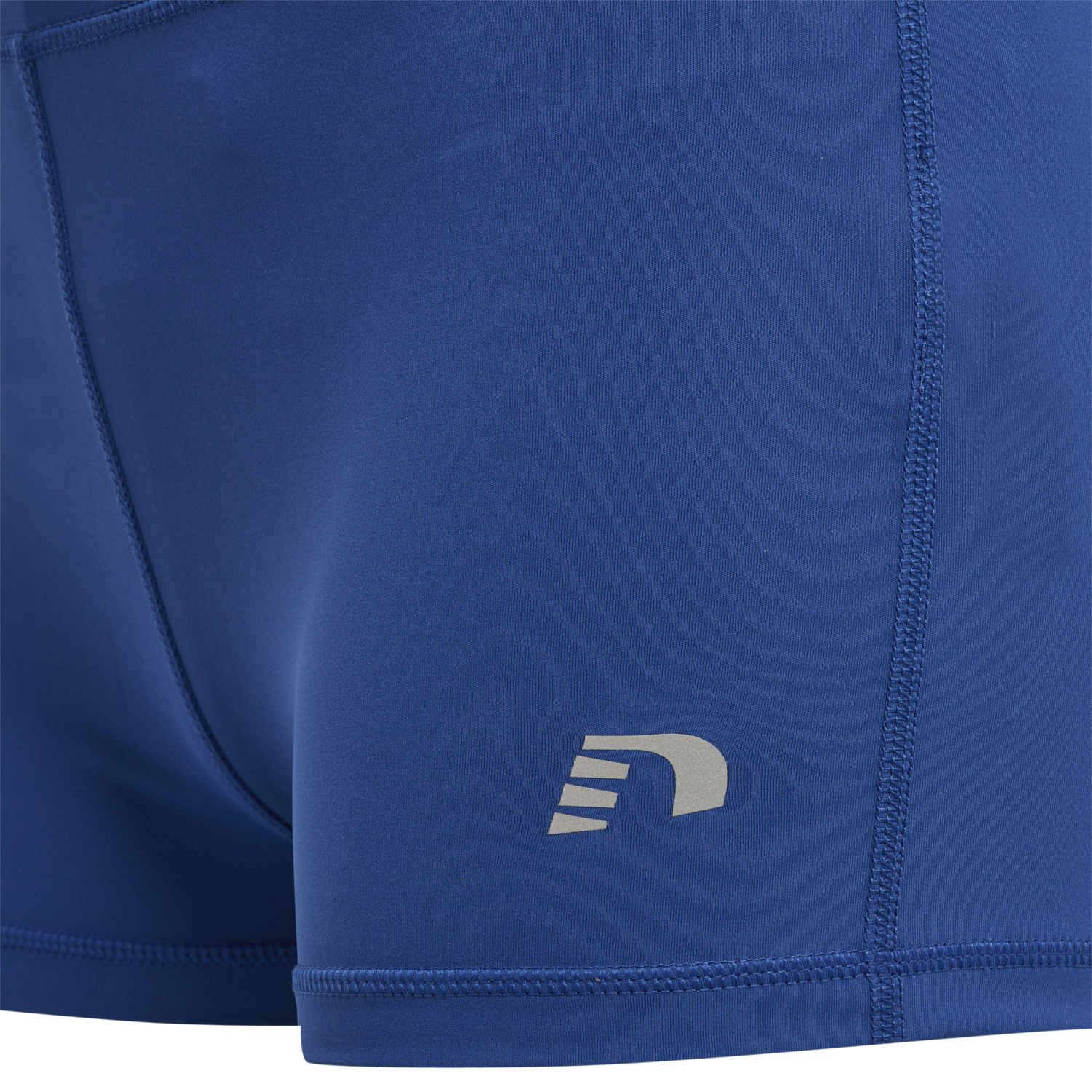 WOMEN CORE ATHLETIC HOTPANTS