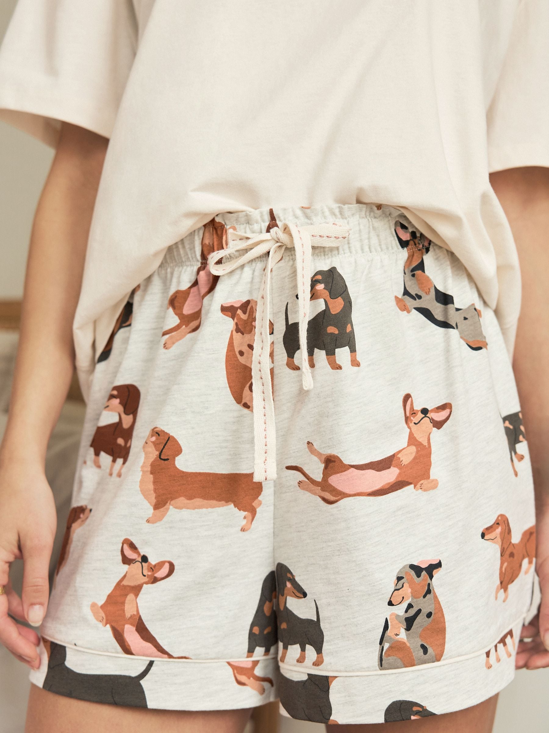 Ecru teckel - Set van 100% katoenen shortpyjama