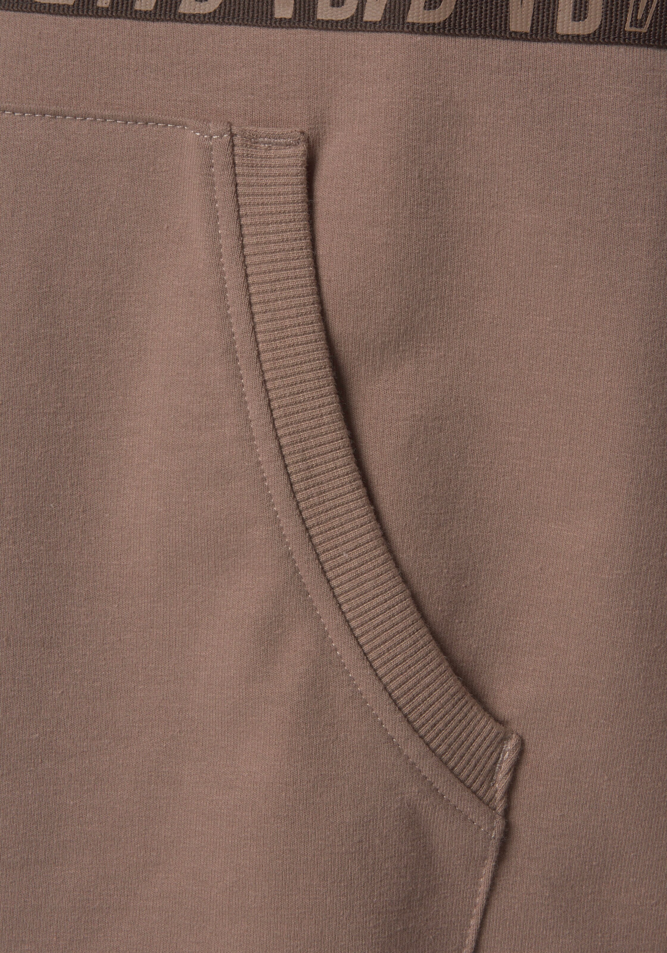 Kapuzensweatshirt