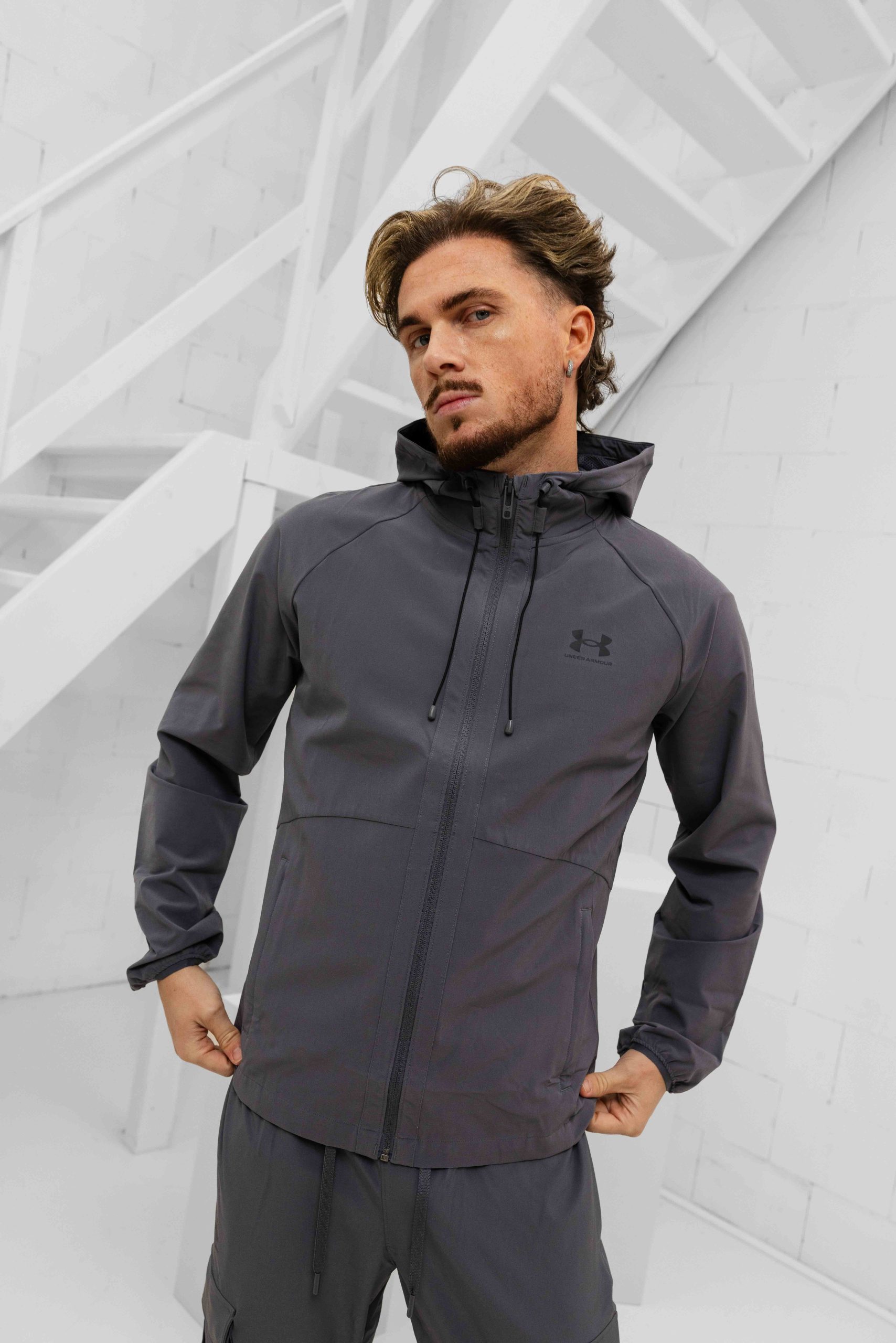 Under Armour Vibe Woven Cargo Trainingspak Heren Grijs