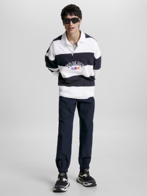 Camisa de rugby despojada com listras de arquivo