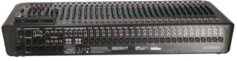 Yamaha - MGP32X - Analoge PA Mixer - 32 Kanaals