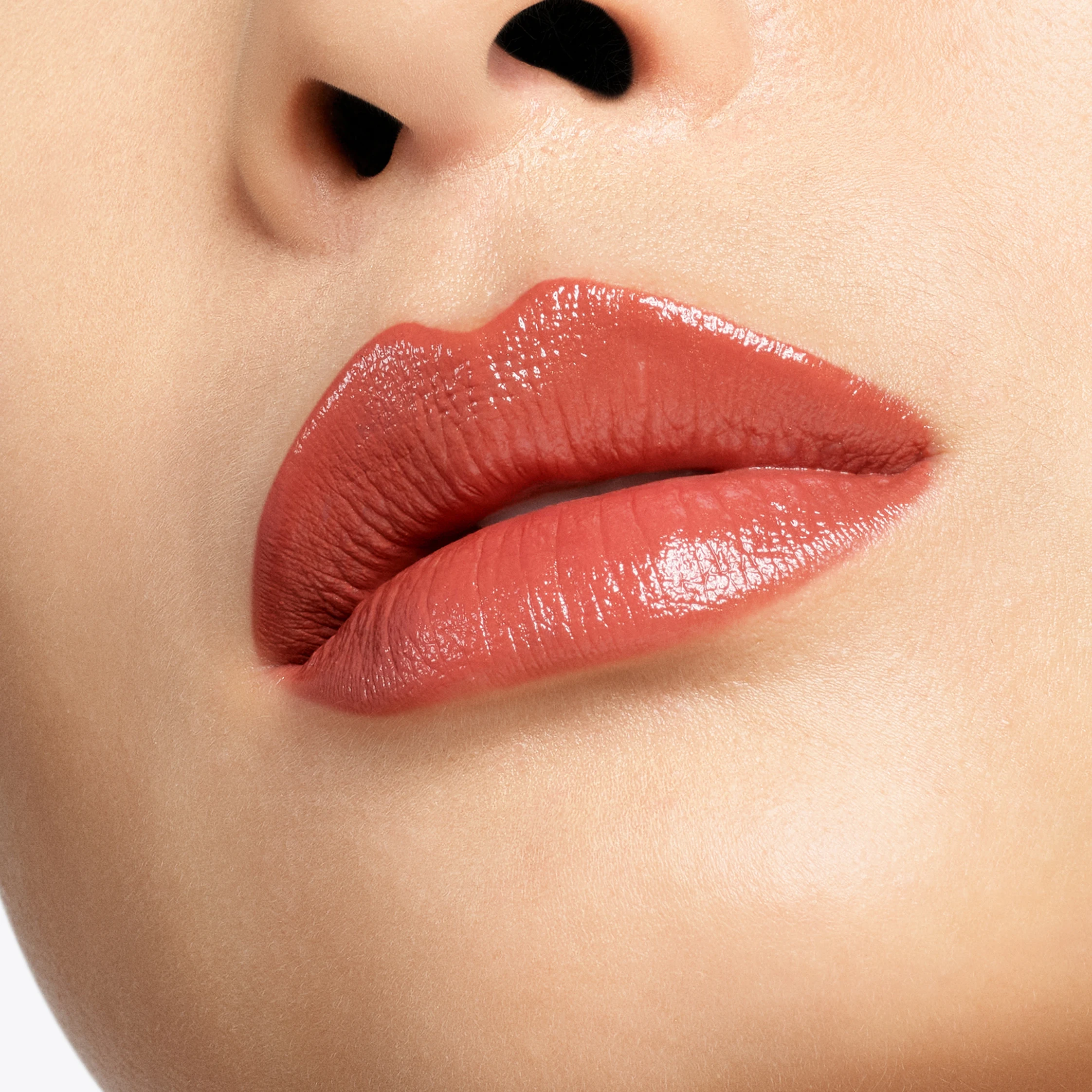 TOM FORD BEAUTY SLIM LIP COLOR SHINE