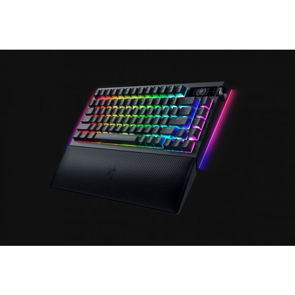 Razer BlackWidow V4 Pro 75% Wireless Layout US RGB Tactile Switch Preto