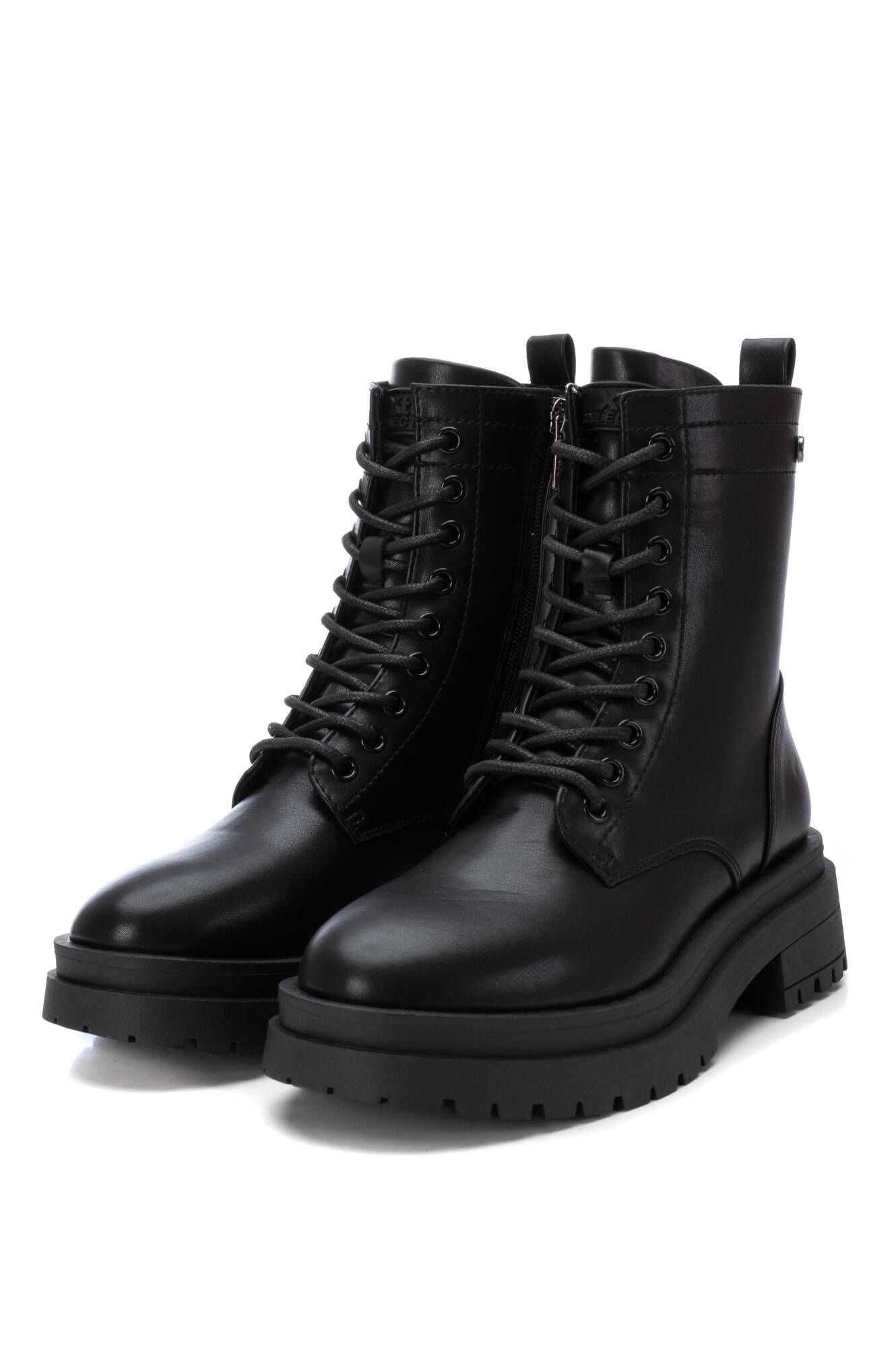 Botas de cano curto femininas