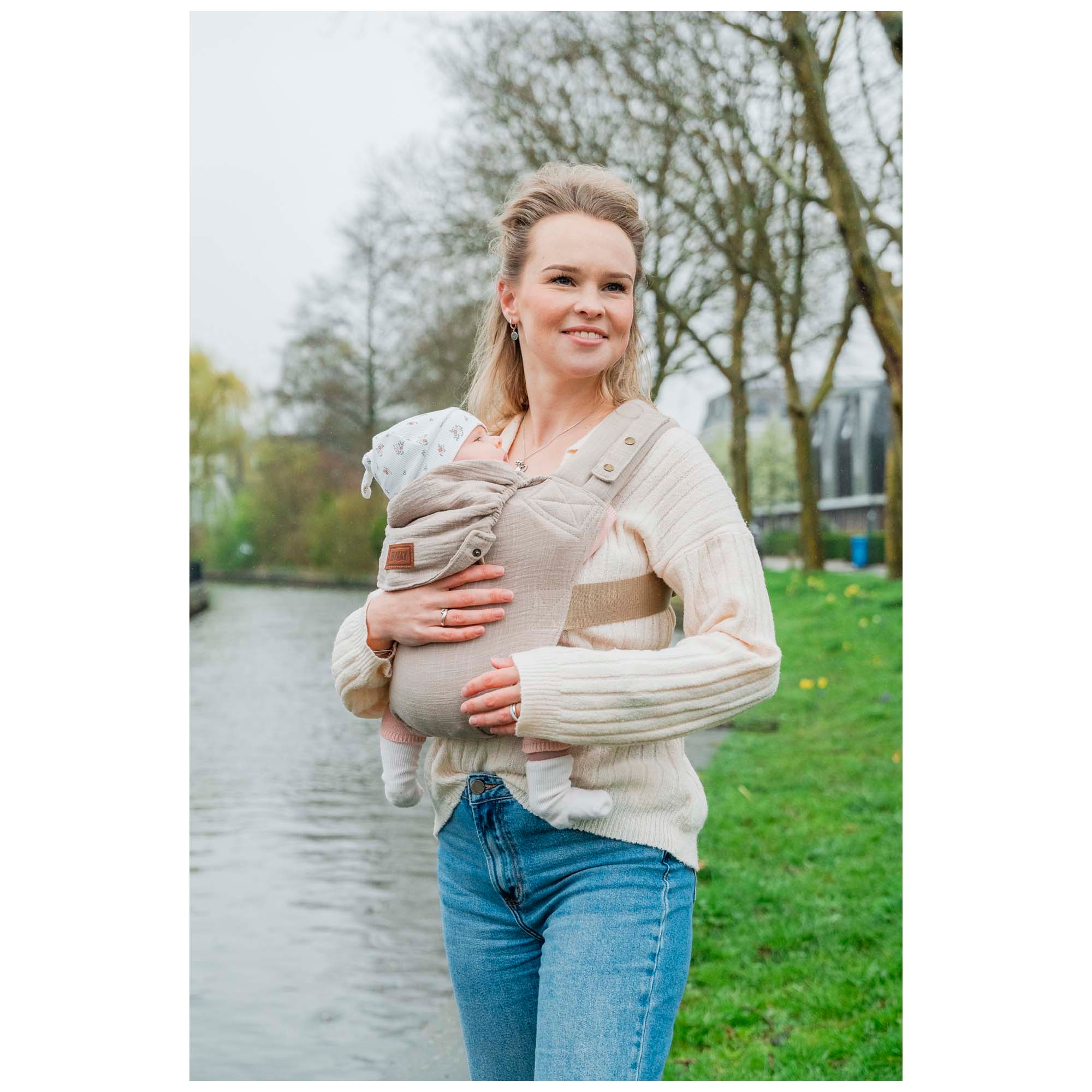 ByKay Click Carrier Classic Pro Mocca Muslin