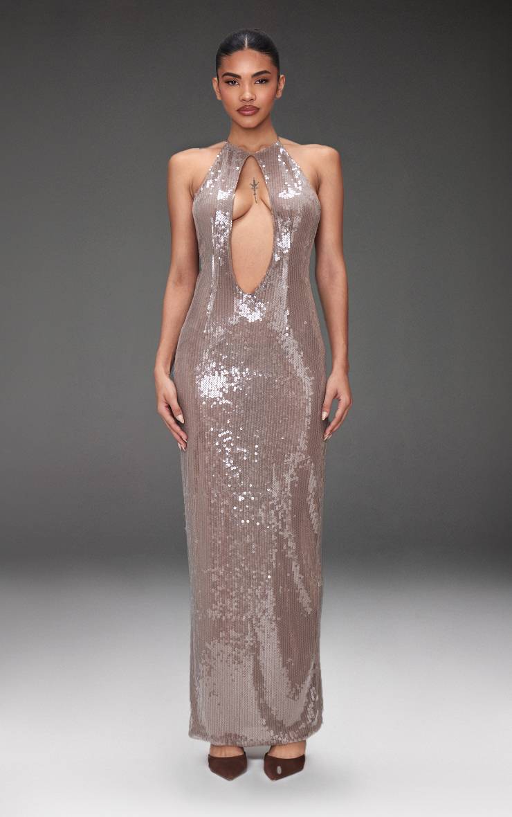 Light Nude Robe Maxi Plongeante À Col Montant Et Sequins