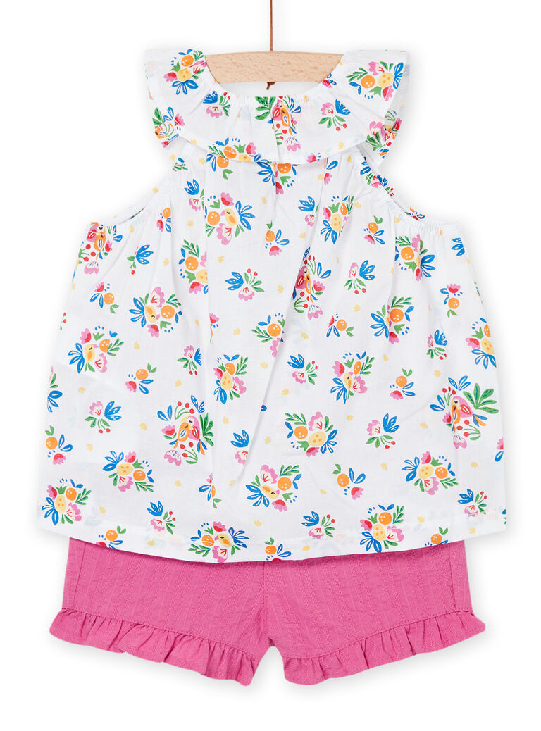 Débardeur et short blanc à imprimé fleurs.