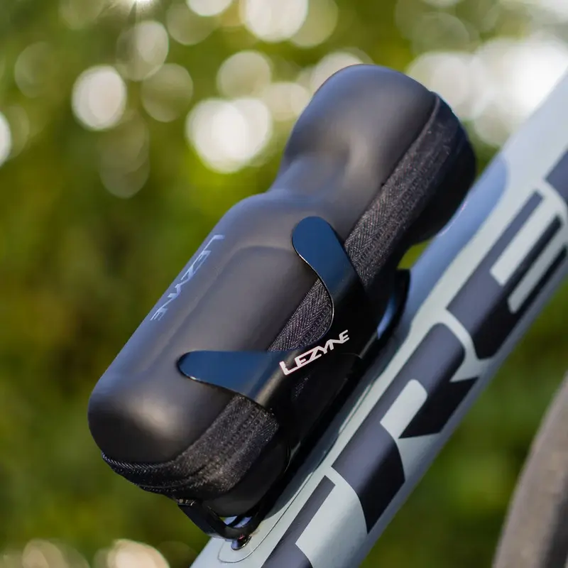 Lezyne CNC Aluminium Bidonhouder Zwart