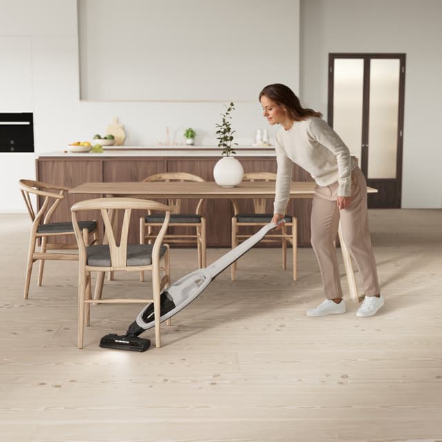 Electrolux 500 ledningsfri støvsuger ES52CB21SH (shell white)