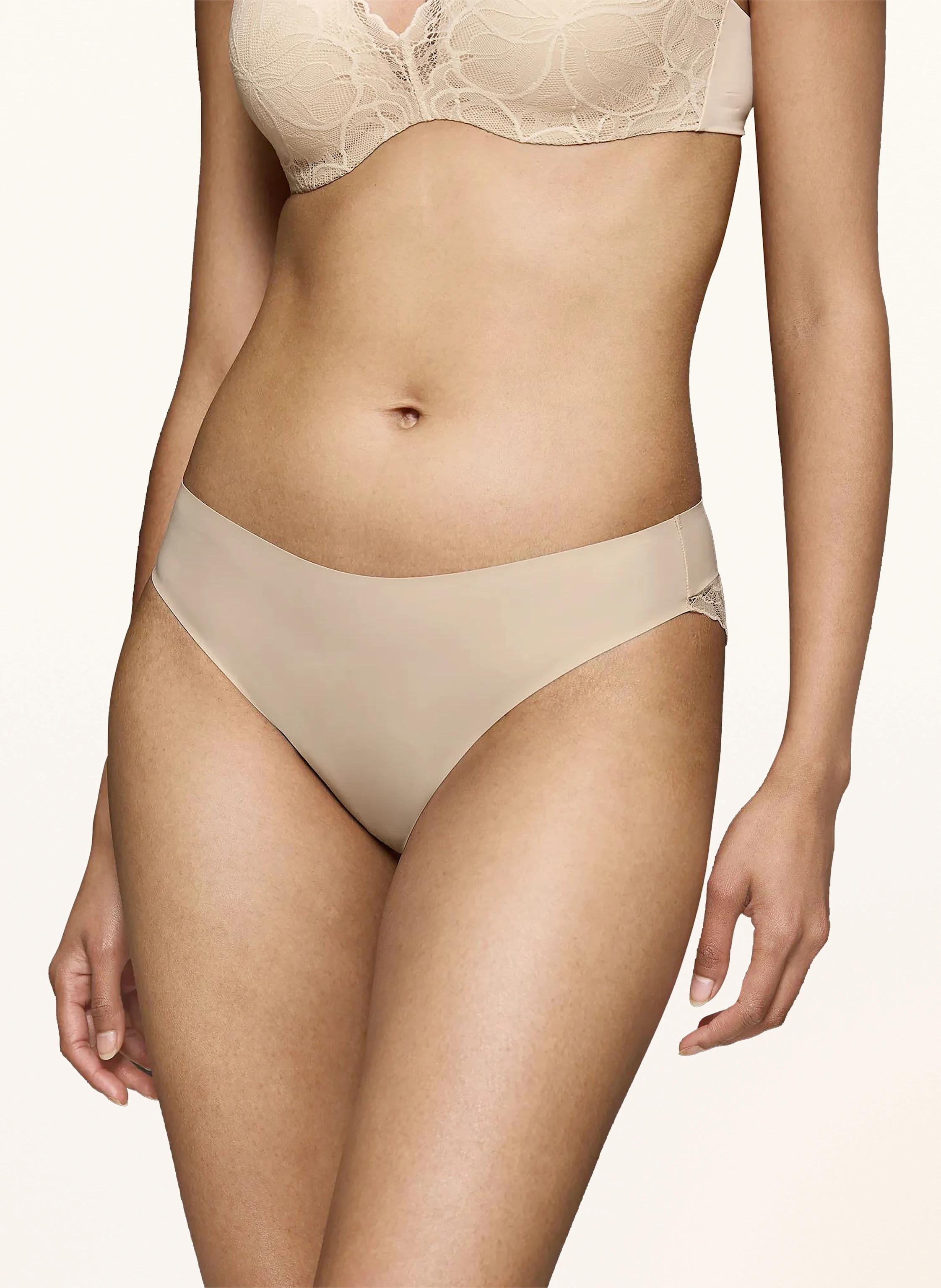 Triumph Slip BODY MAKE-UP ILLUSION LACE