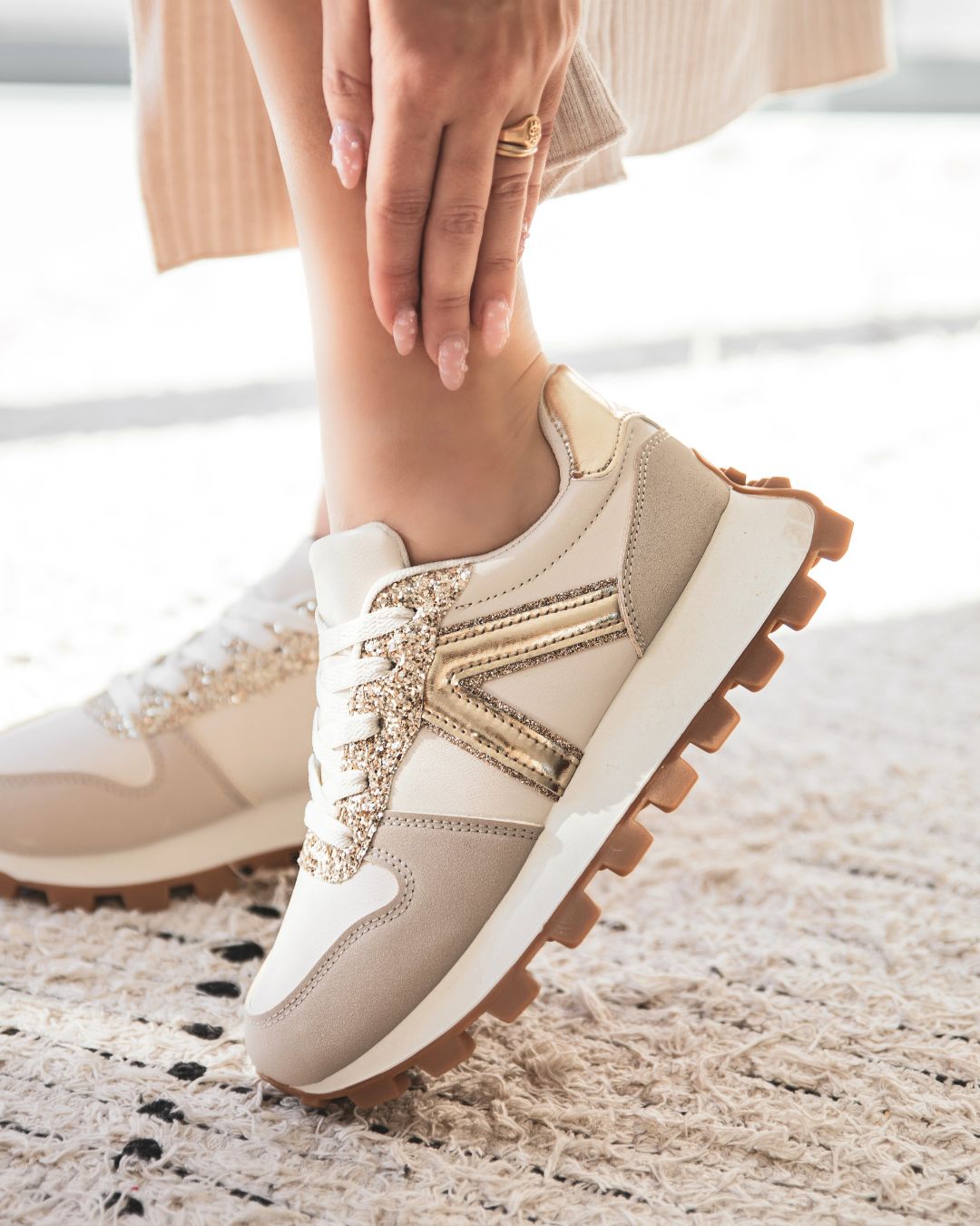Basket femme beige à lacets - Edna