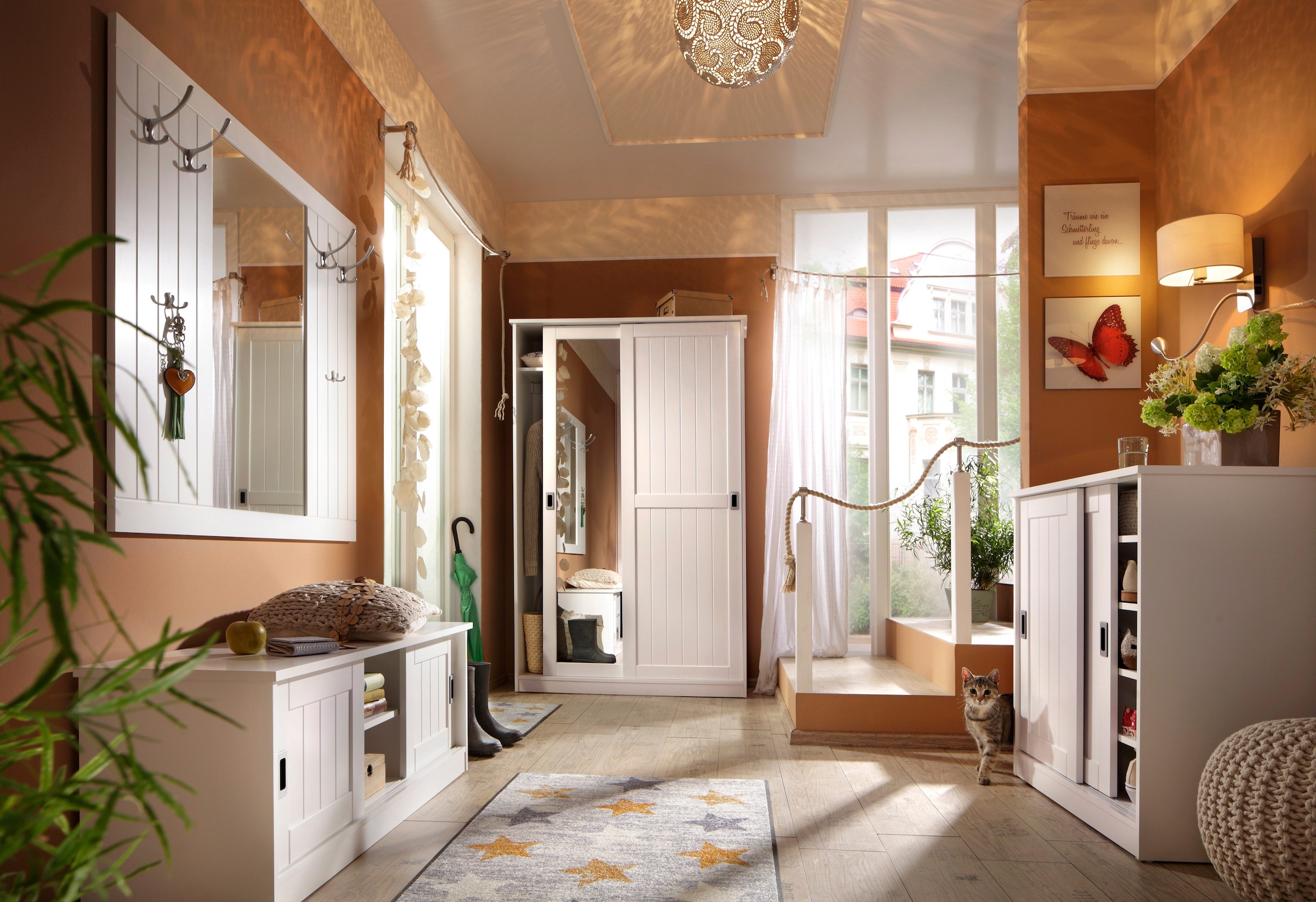 Home affaire Garderobenschrank »Nekso« mit Spiegel, Breite 114 cm, aus MDF oder Massivholz, FSC®