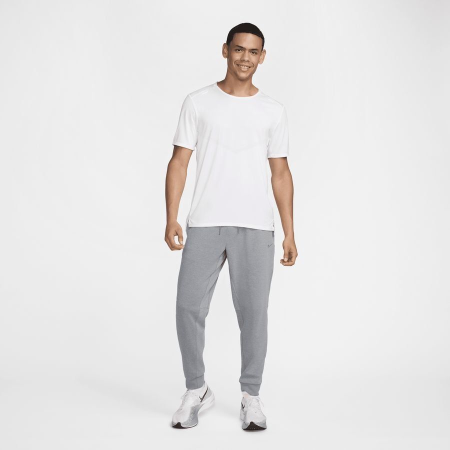 Nike Primary Fleece