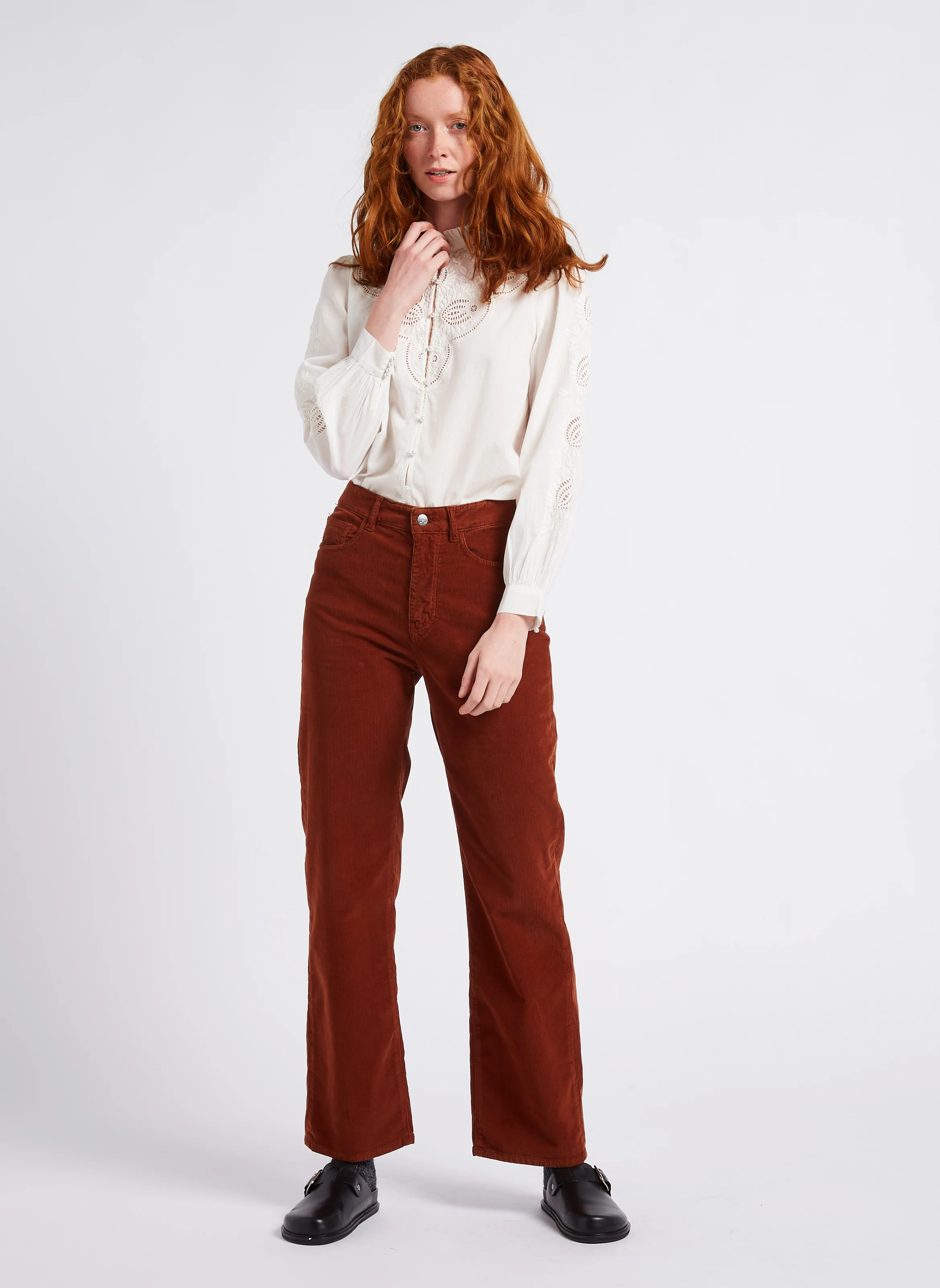 PERRINE - Pantalon droit en coton côtelé | Beige