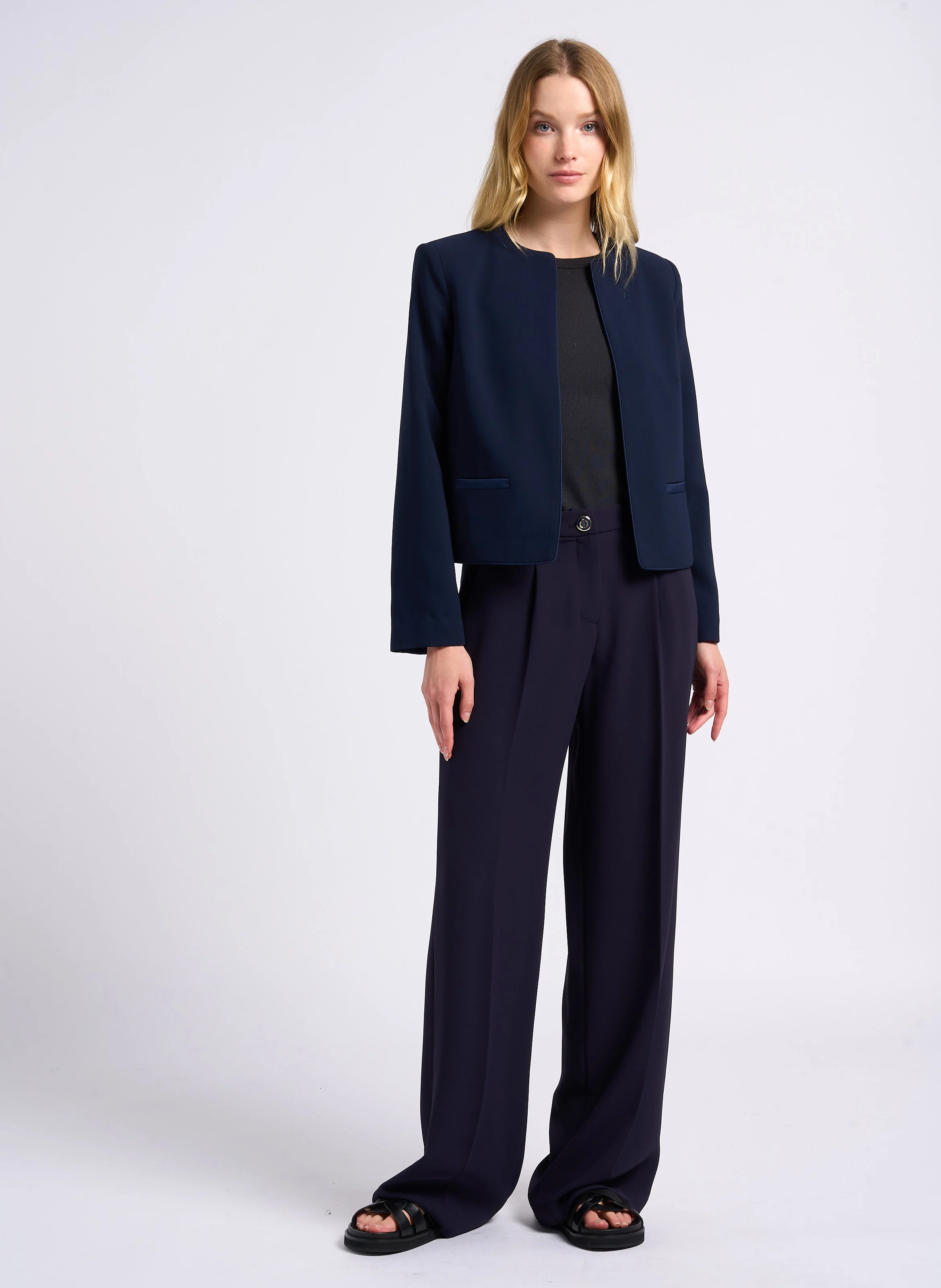 PLEYEL - Pantalon large en crêpe fluide | Bleu
