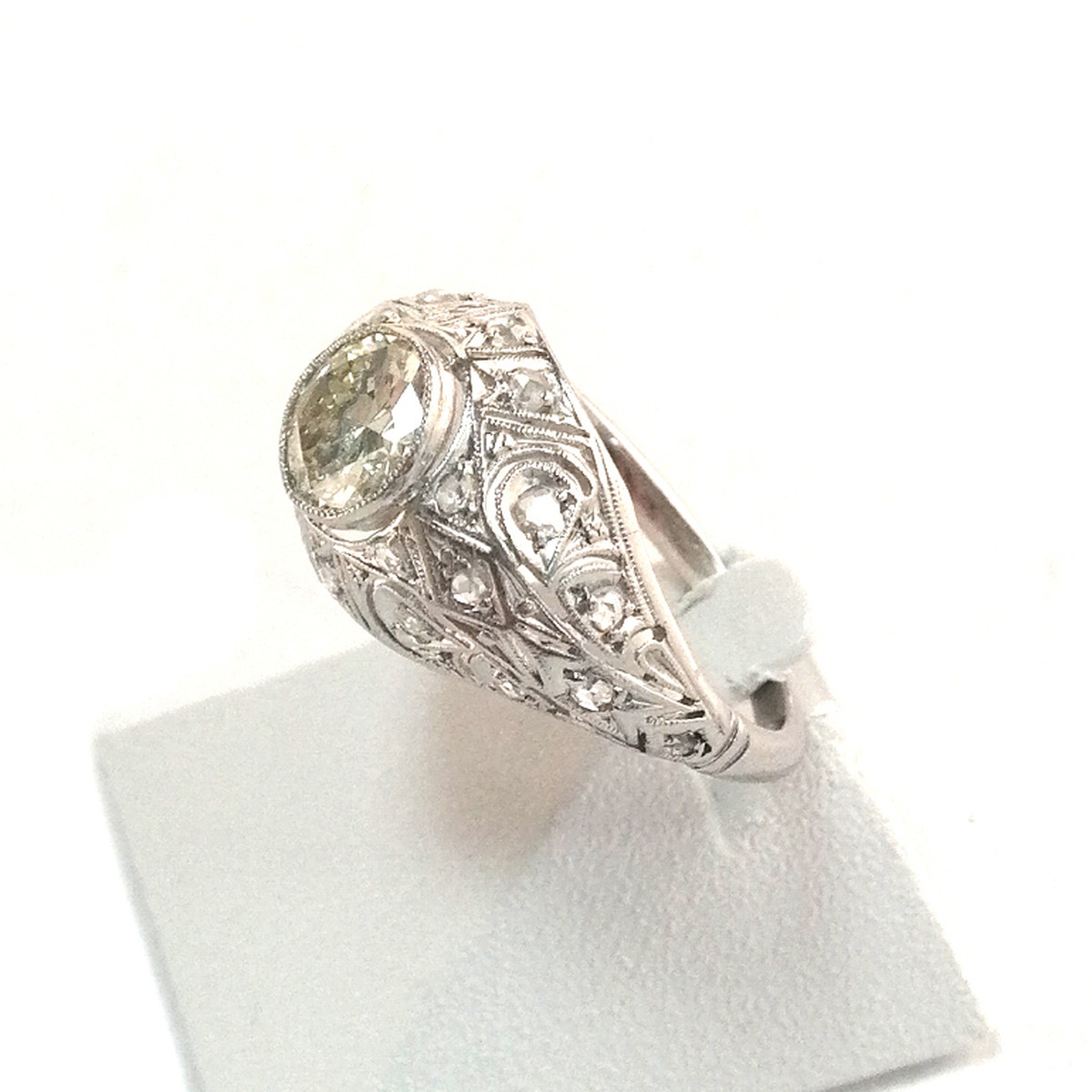 Bague d'occasion or 750 blanc platine et diamants