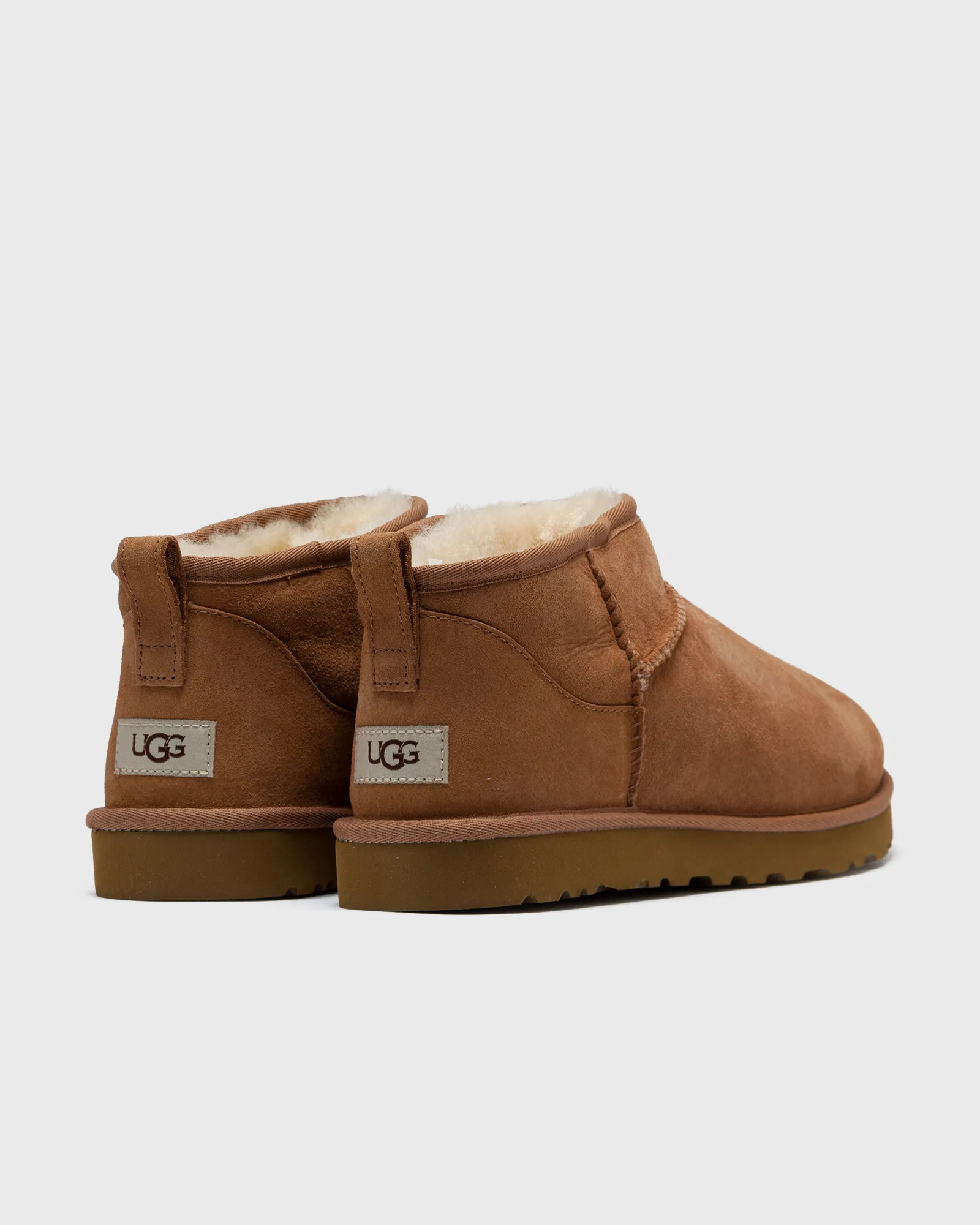 UGG CLASSIC ULTRA MINI