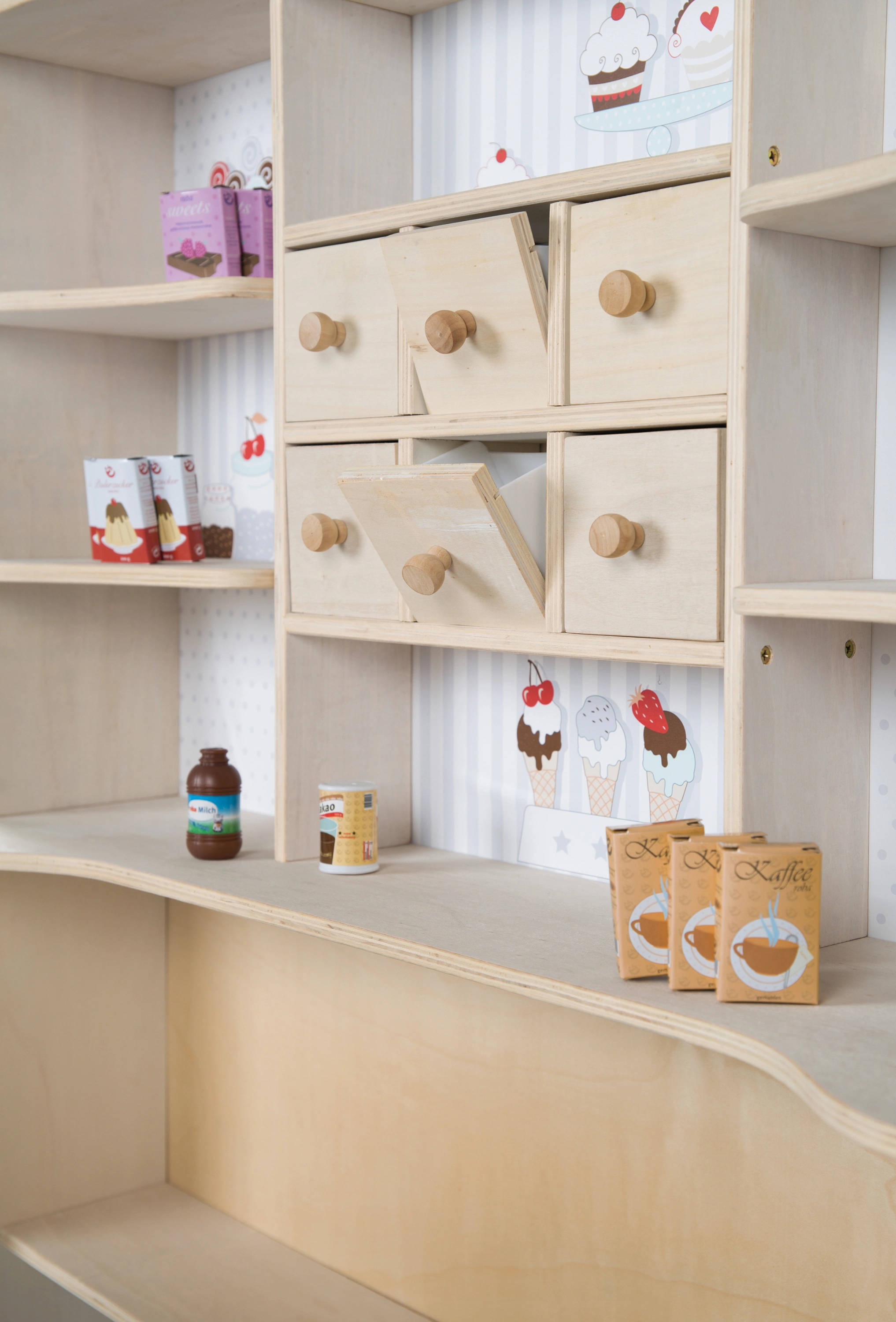 Verkaufsstand CAFE & SHOP mit Zubehör