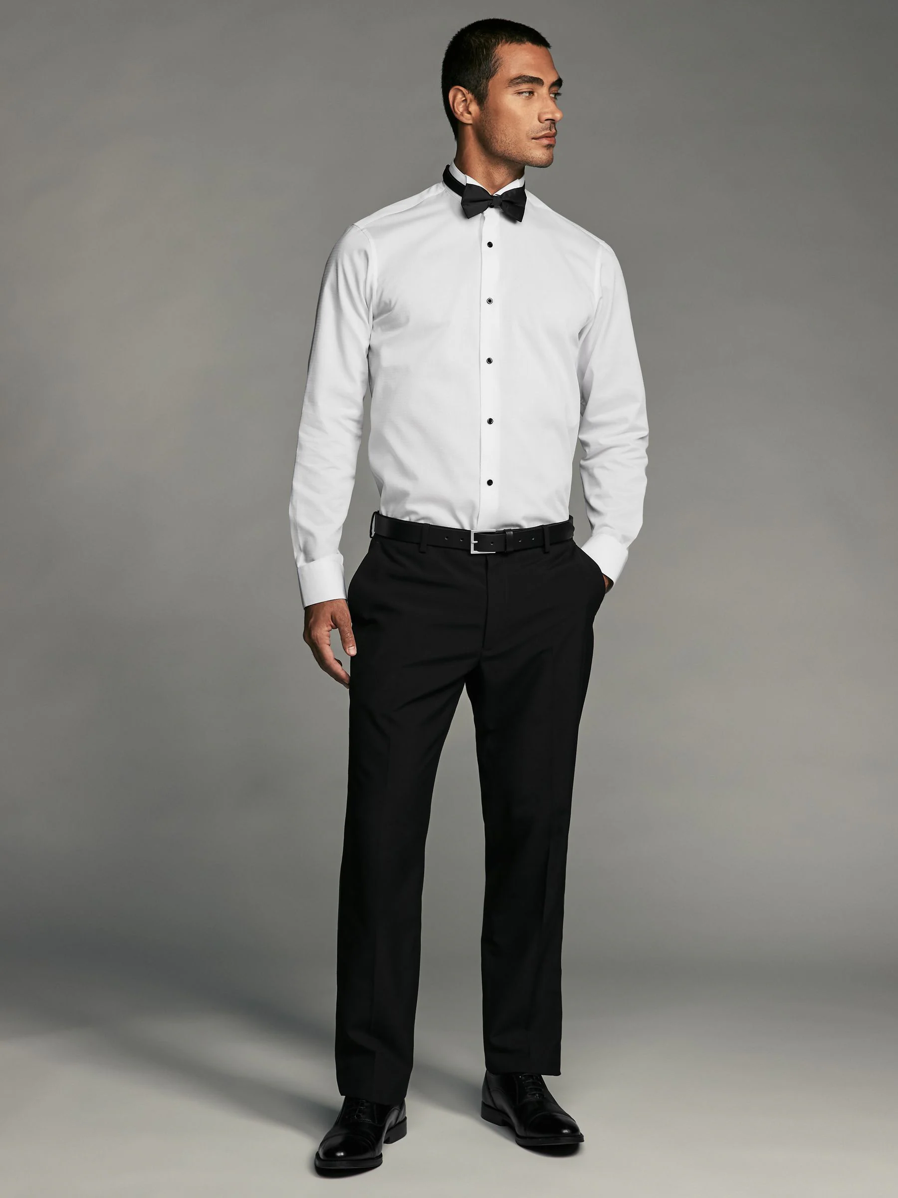 Wit - Normale Pasvorm - Slim Fit Single Cuff Shirt With Wing Collar And Bow Tie Pack